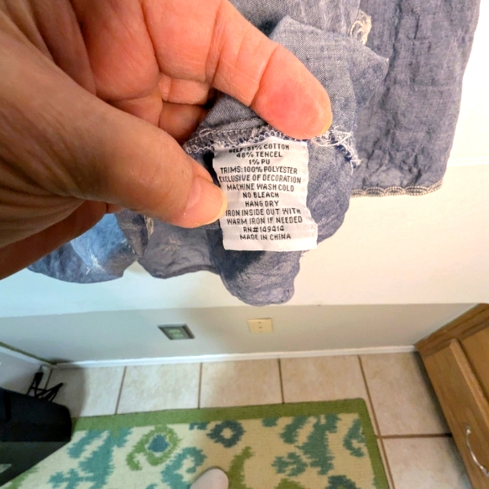 Johnny Was Blue Gray Embroidered Blouse with Relaxed Fit - Picture 7 of 7